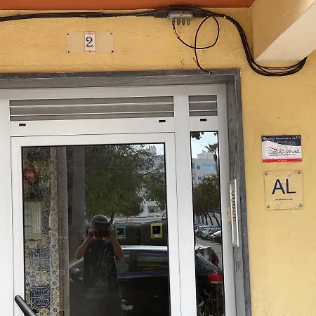 Miguel Torga Tita アパート *