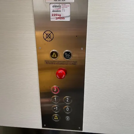 アパート Miguel Torga Tita