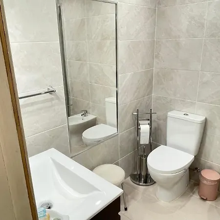 Miguel Torga Tita アパート